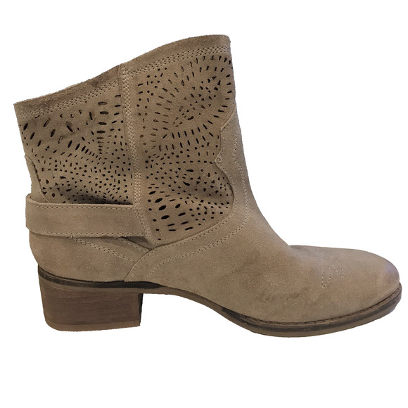 Naughty Monkey Zoey Suede Ankle Boots Taupe Laser Cut Leather Western Size 8 - Picture 4 of 11